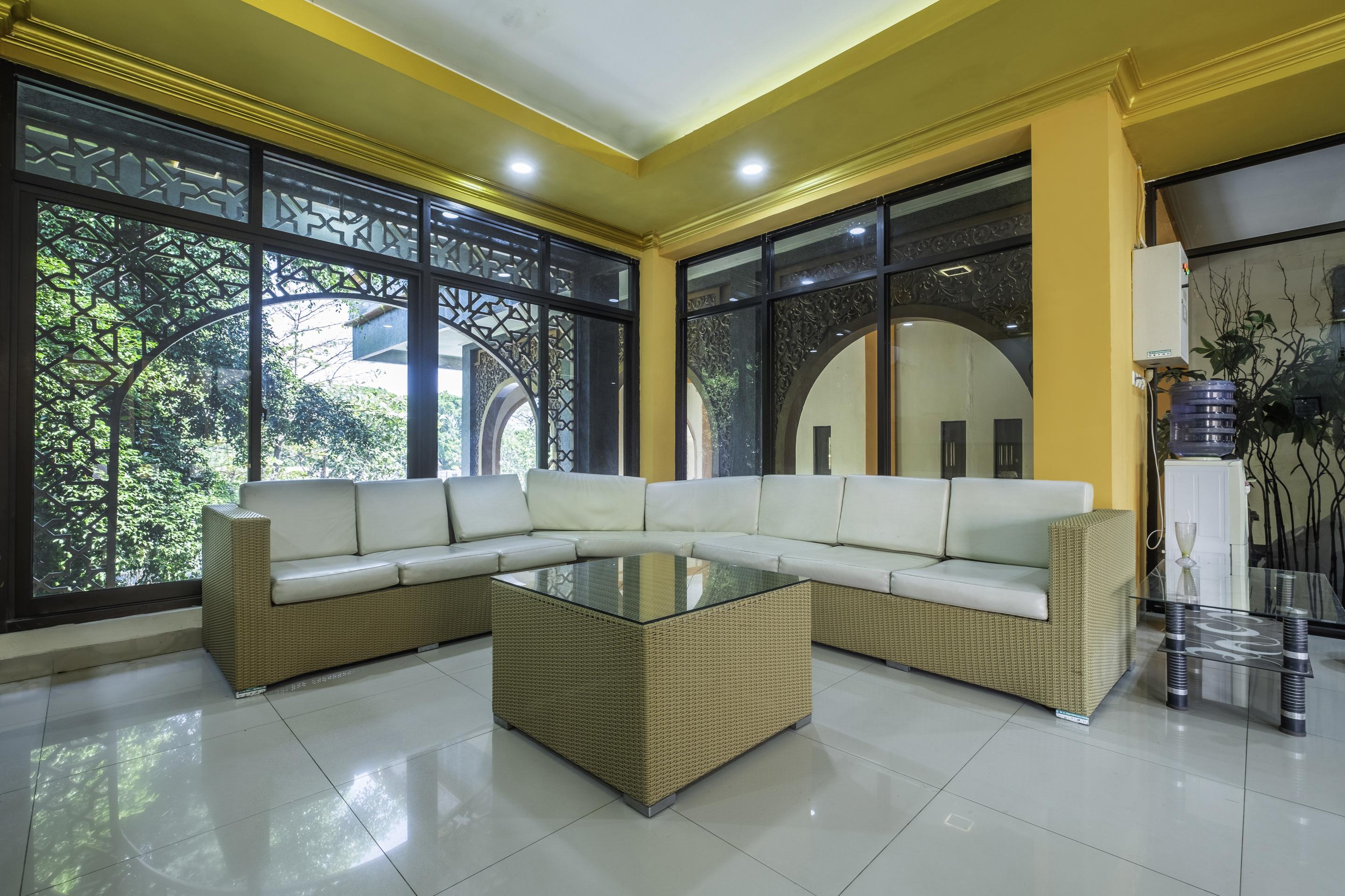 Oyo 2132 Pondok Avicenna Cirebon Exterior foto